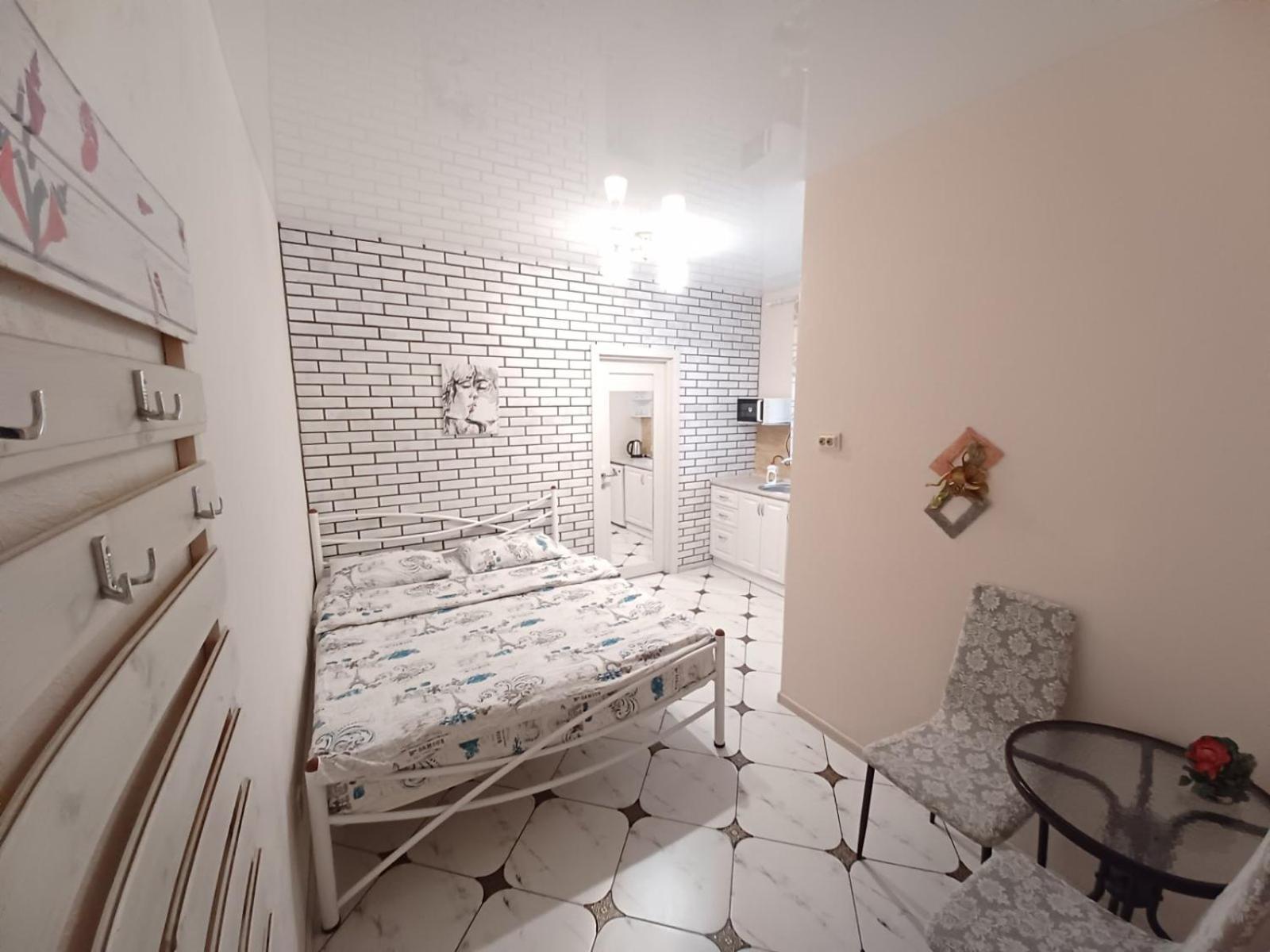 Гостьовий Будинок Осокорки Kyiv Exterior photo