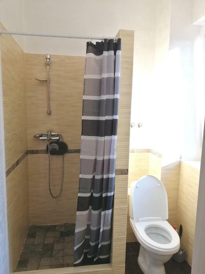 Гостьовий Будинок Осокорки Kyiv Exterior photo